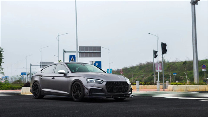 Audi A5S5RS5 8W6 Upgrade CBE Carbon Fiber Body Kit Front Lip Side Skrit Diffuser Spoiler