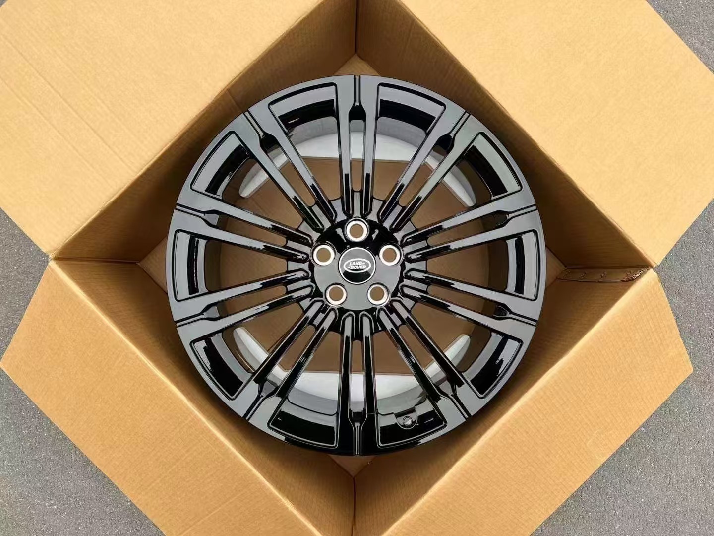 Range Rover 6 Forged Wheel